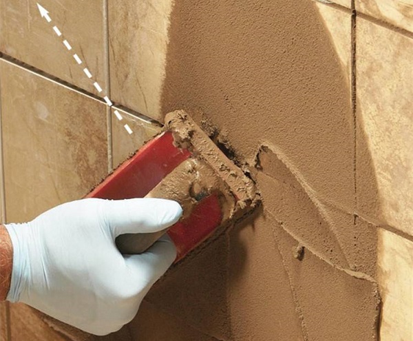 你知路瓷砖胶和水泥哪个更好吗？